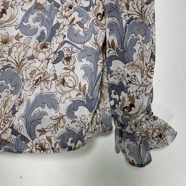 Ann Taylor‎ Factory MP Floral Damask Blouse Blue Tan Ruffle Cuff Long Sleeve - Image 5
