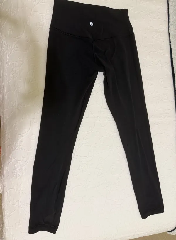Black Lululemon Cropped Leggings - Image 2