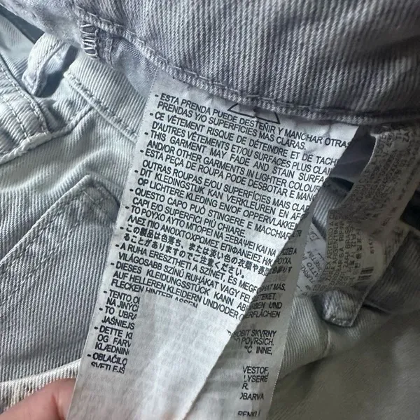 Zara jeans mom high rise oversized acid wash light wash 6 - Image 4