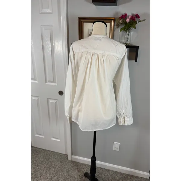 Free Assembly Women XL Cream White Seersucker Band Collar Button Down Blouse Top - Image 2