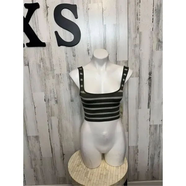 No boundaries crop top - Image 2