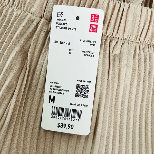 Uniqlo Women’s Plated Straight Pants - Image 5