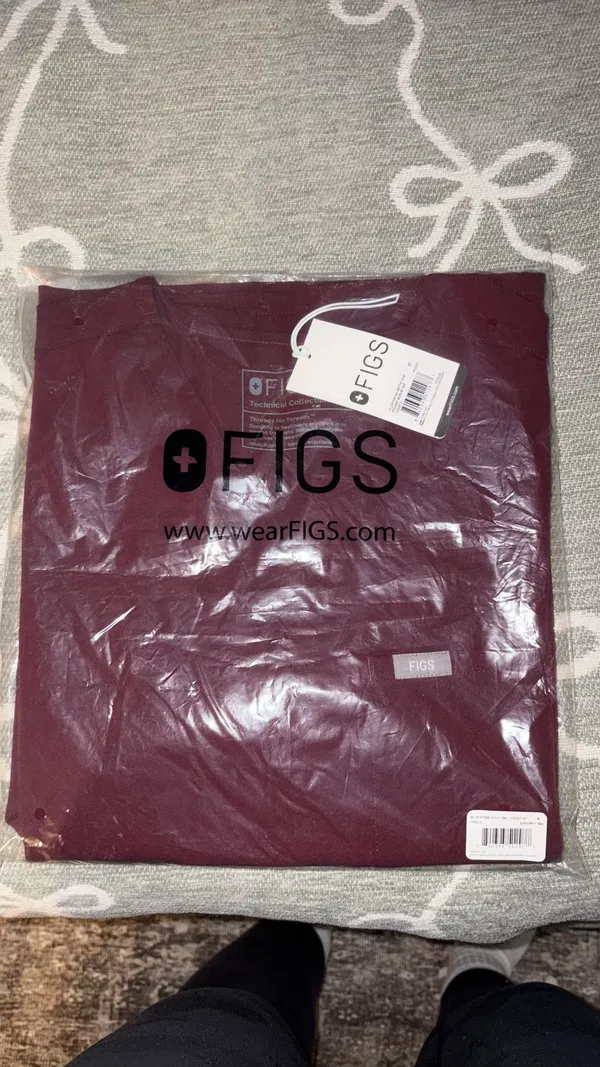 FIGS Catarina Scrub Top - Image 2