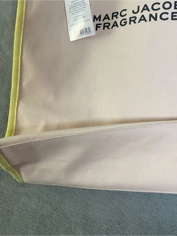 Marc Jacobs Fragrances‎ Pink and Yellow Canvas Tote Bag limited edition - Image 6