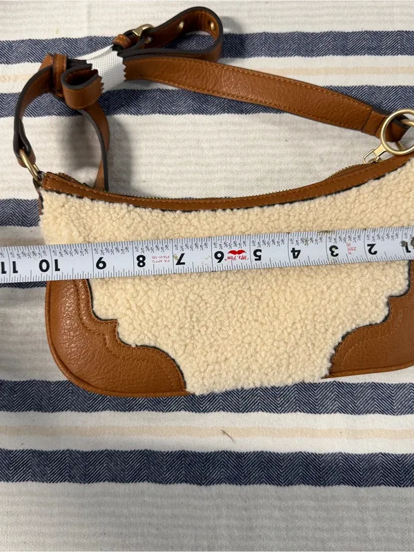 Jessica Simpson NWT Sherpa Shoulder Bag Camel Faux Leather Hobo Purse - Image 7