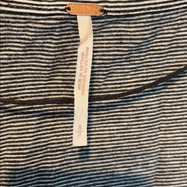 FREE‎ PEOPLE Puff Sleeve Penelope Long Sleeve Black Striped Top Size Small - Image 5