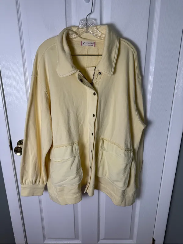 Free People Alexa Sweatshirt in Flan Butter Yellow M - Image 2