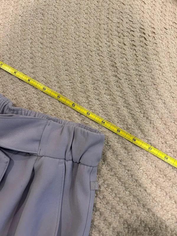 Lululemon Nior high rise, wide leg pants - Image 10