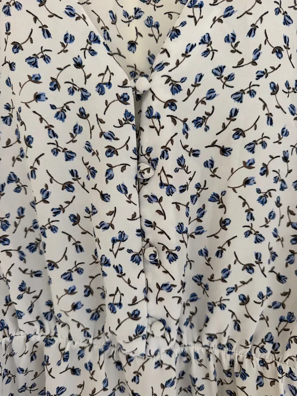Sienna Sky Floral Blouse- Blue/white/medium - Image 4