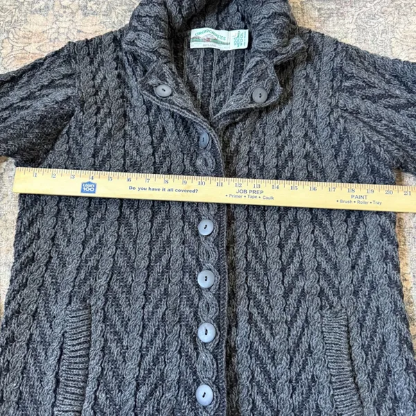 Aran Crafts Ireland 100% Merino Wool Cable Knit Button Cardigan Gray Large - Image 6