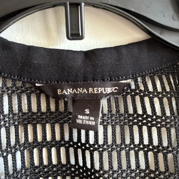 Banana Republic Black Mesh Back Short Sleeve Top Size S - Image 9