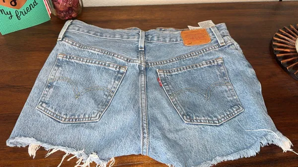 Levi’s 501 Shorts - Image 3
