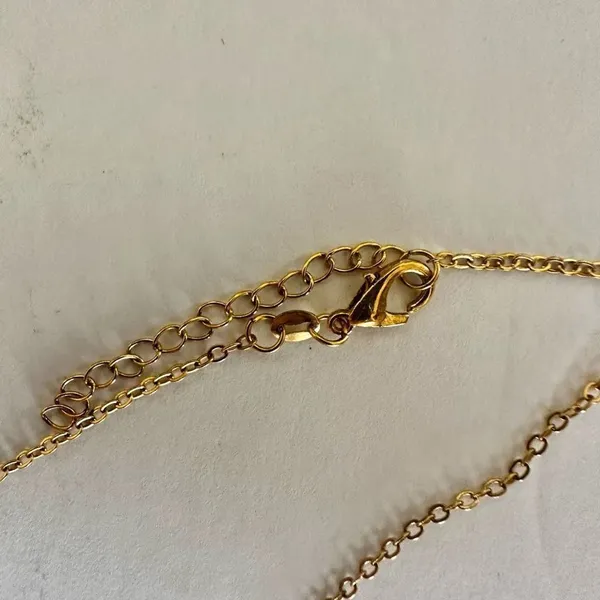 Gold tone abalone pendant necklace - Image 6