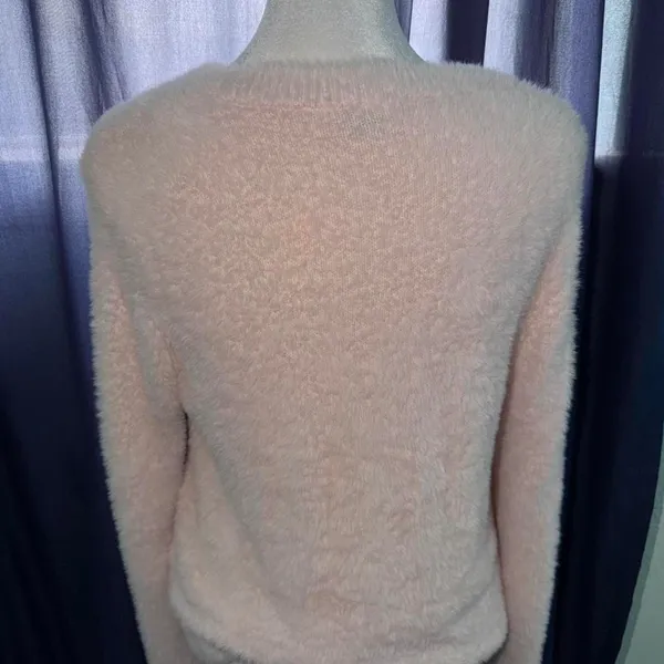 Aritzia Sunday Best Kitten Sweater Light Pink Size Medium NWOT - Image 3