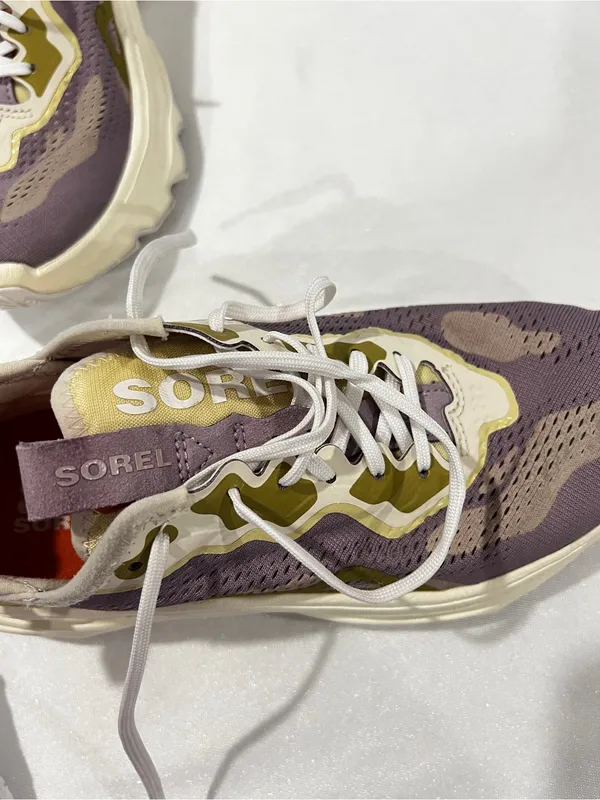 SOREL Shale Mauve & Tranquil Yellow Kinetic Breakthru Day Sneaker Size 7 US - Image 10