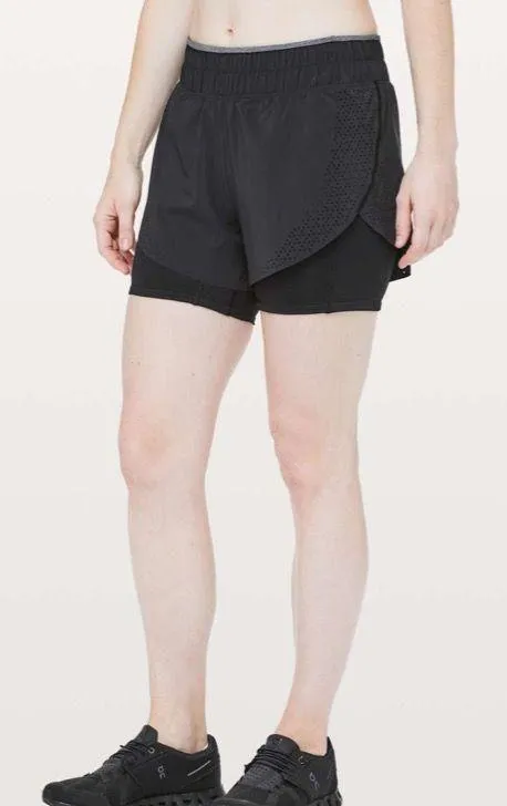 Lululemon Speed Laser Train Shorts  - Image 3