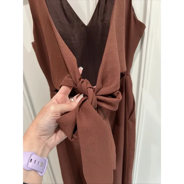 Wilfred Aritzia Ecoulement Jumpsuit Brown Wide Leg V-Neck Back Tie Minimalist - Image 4