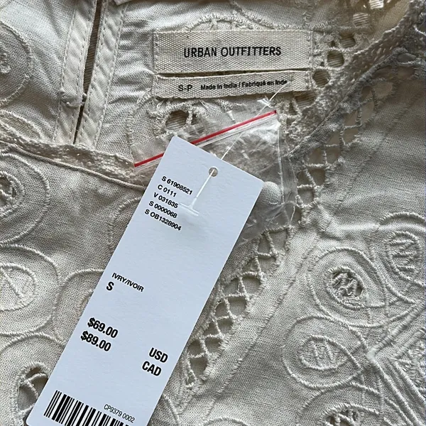 NWT Urban Outfitters Lace Overlay Cropped Top - Image 2