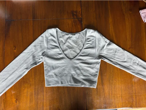 Garage Cropped Long Sleeve - Image 2
