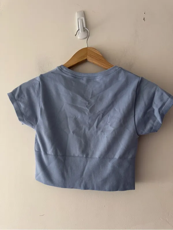 OFFLINE by Aerie Sidewalk Seamless Cropped T-Shirt Periwinkle Blue - Image 3