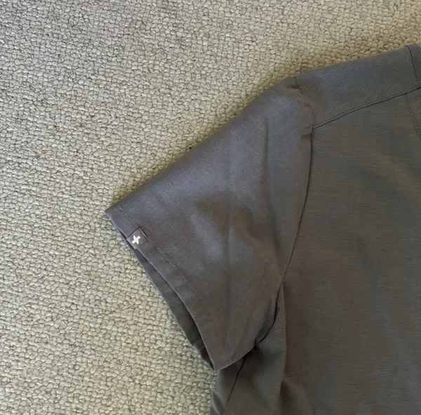 FIGS Scrub Top - Image 4