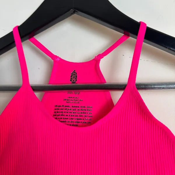 FREE PEOPLE Movement Happiness Runs Crop Tank in Hot Pink X-Small/Small - Image 3