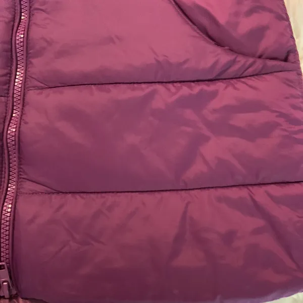 Zelos XS puffy vest brand new with tags long 29” bust 30” with two front pockets - Image 4