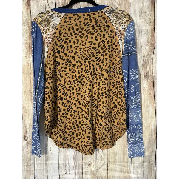 We The Free People Friday Night Long Sleeve Top Size S Animal Print - Image 2