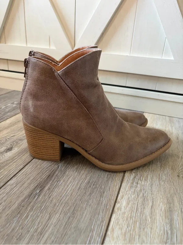 Qupid Faux Suede Chunky Heel Bootie - Image 2