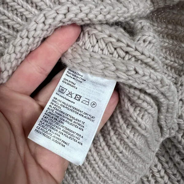 H&M Women's Knit Mock Neck Pullover Sweater Beige Sz XS - Image 6