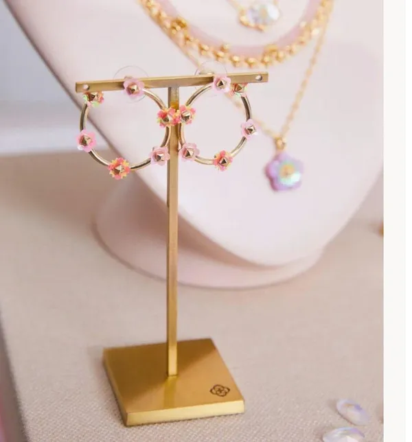 NWT! Kendra Scott Deliah Gold Open Frame Hoops in Pink Mix - Image 2