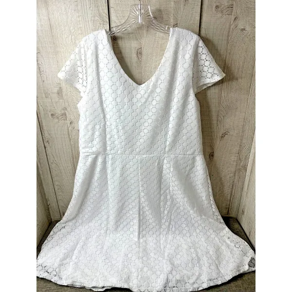 Salon Studio White Lace Dress Womens XL Wedding Prom HOCO Party Short Sleeve - Image 2