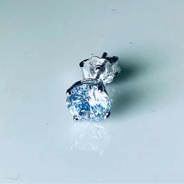 Diamonique sterling silver stud earrings - Image 3