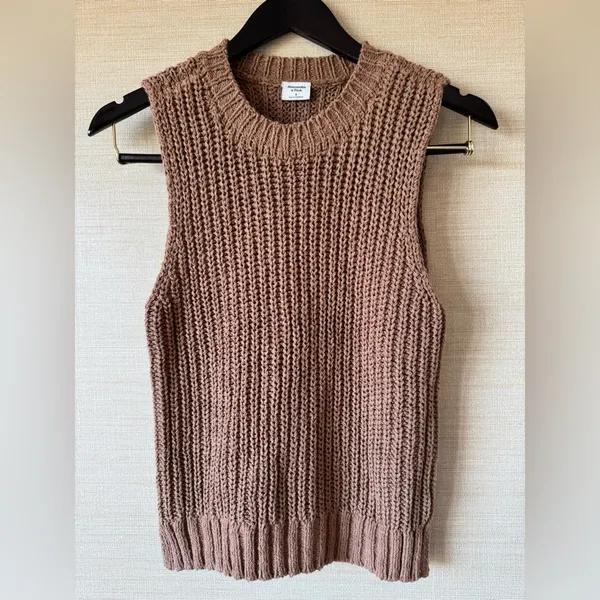 Abercrombie & Fitch brown shaker knit sweater tank top vest small - Image 5