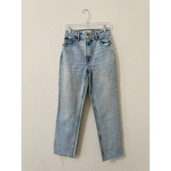 Abercrombie & Fitch The ’90s Straight Ultra High Rise Jeans Size 27/4R - Image 2