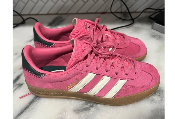 Adidas Gazelle Indoor Women’s 6 Pink White Gum Sole Sneakers IG0670 Retro Casual - Image 8