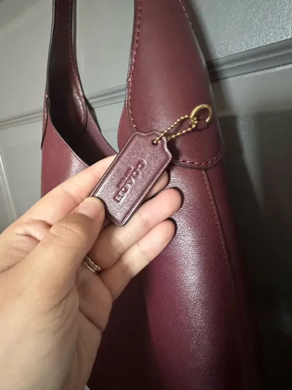 Coach Brooklyn Shoulder Bag 28 - Merlot - Like New! - Image 6