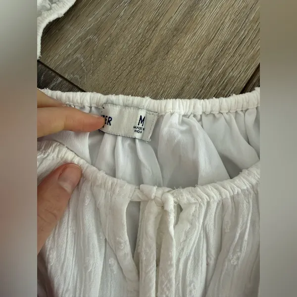 Hollister White Babydoll Smocked Blouse Crop Top - Image 2