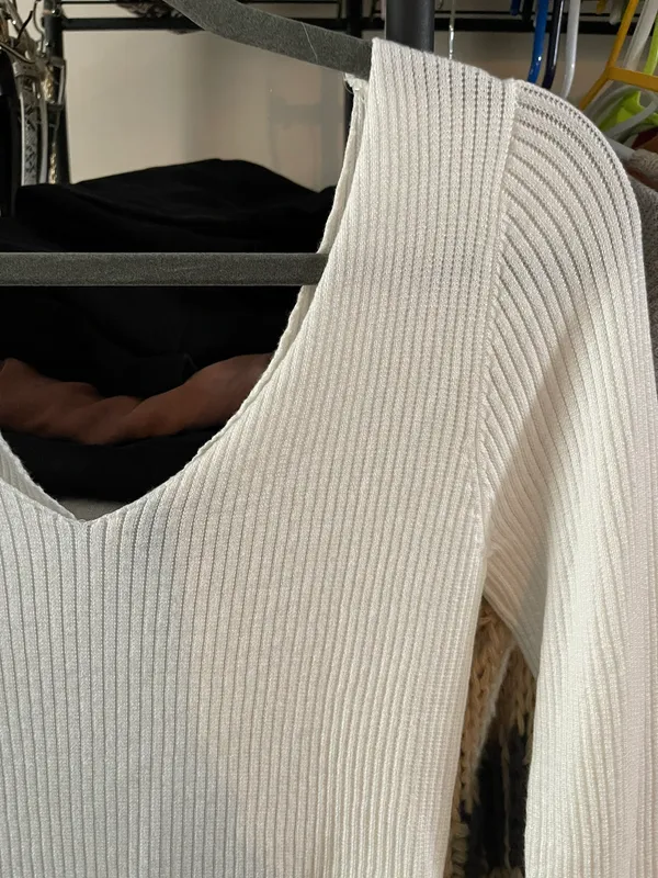 White Ribbed Long Sleeve Bodysuit Size M - Image 2
