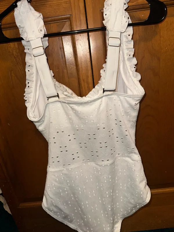 White one-piece swimsuit - Image 2