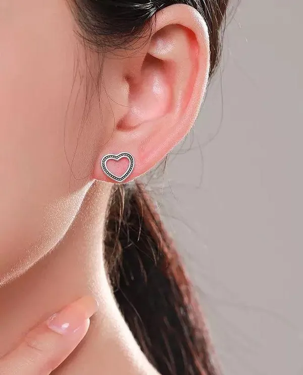 925  Vintage Heart Stud Earrings - Image 2