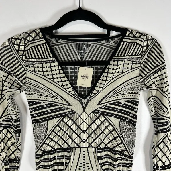 NWT Intimately Free People Mini Dress Size M/L Cream‎ Black Print Stretch Boho - Image 2