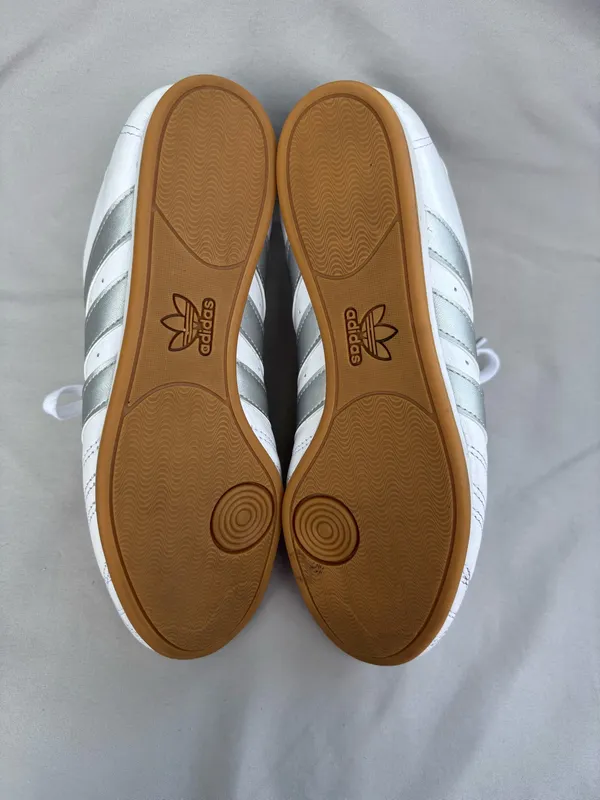 adidas Taekwondo Lace Low Top Sneakers Cloud White/Silver Metallic/Gum JS1192 - Image 8