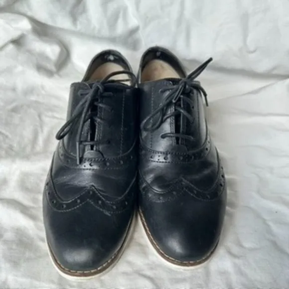 Cole Haan Women's Size 7.5 Leather‎ Sneaker Original Grand Wingtip Oxford Career - Image 4