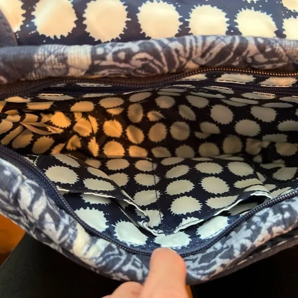 Vera Bradley  Indigo print pattern crossbody handbag - Image 7