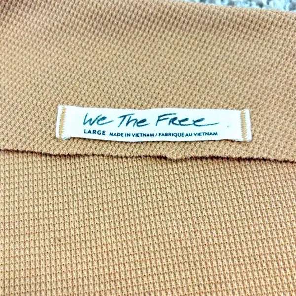We The Free‎ Fuji Thermal Top Blouse Women LG Tan Waffle Knit Off Shoulder Boho - Image 6