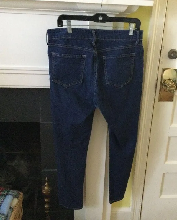 Old Navy Super Skinny Mid Rise Women's Dark Wash Blue Denim Jeans - Size 12 - Image 3