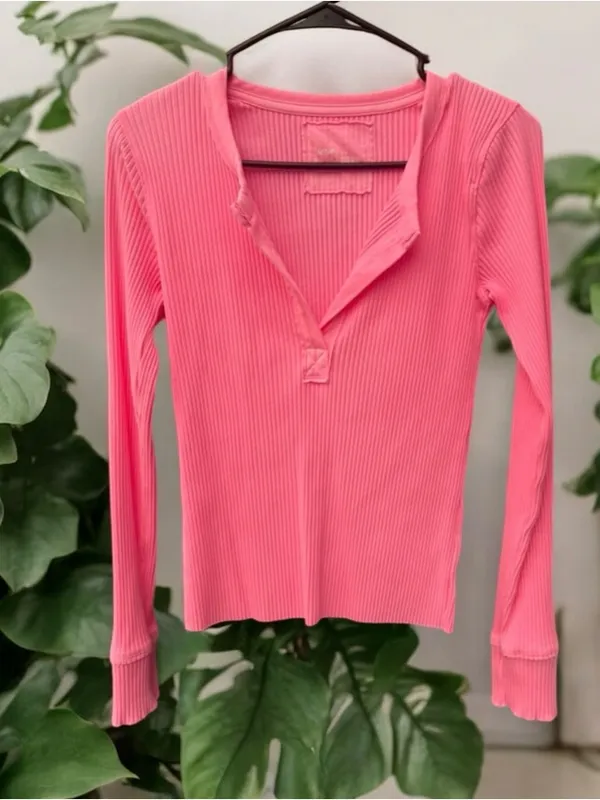 Aerie Ribbed V-Neck Henley Small - Image 2