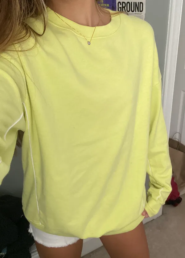 Hollister Crewneck - Image 2