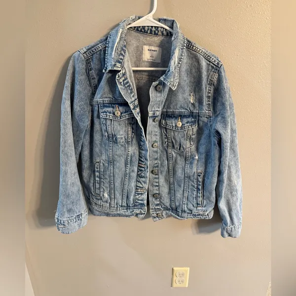 Old Navy Distressed Denim Jacket - Image 2